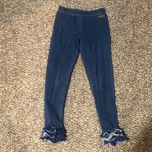 Excellent condition MJ leggings with ruffles and bows on back pockets